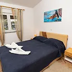 Holiday Kerniat Дом отдыха