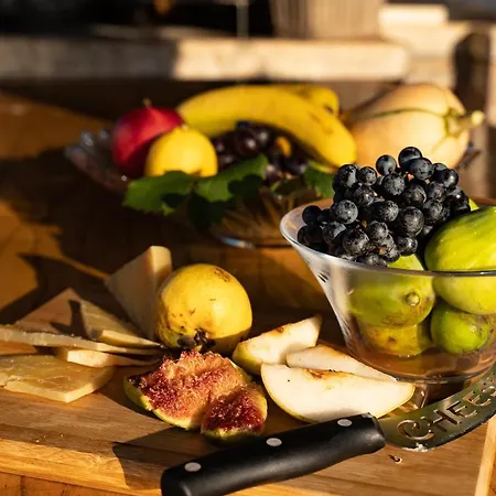 Kerniat * Πούλα