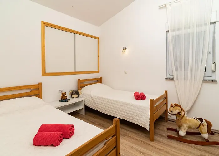 Holiday Kerniat Holiday home *