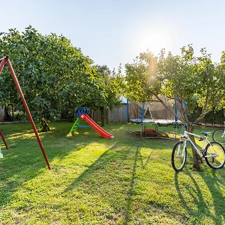 Holiday Kerniat Holiday home Pula