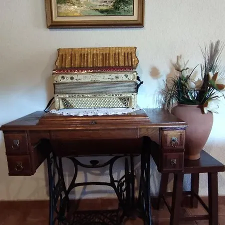 Kerniat Semesterbostad *