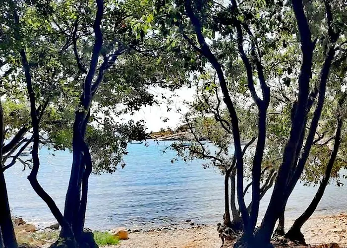 Kerniat Будинок відпочинку