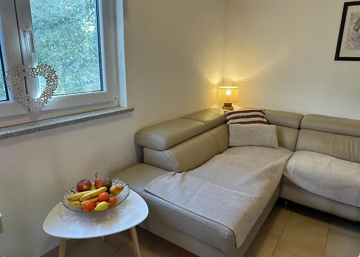 Kerniat Будинок відпочинку *